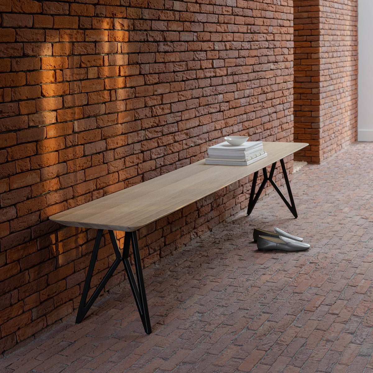 Butterfly Dining Bench Oak natural lacquer 140cm